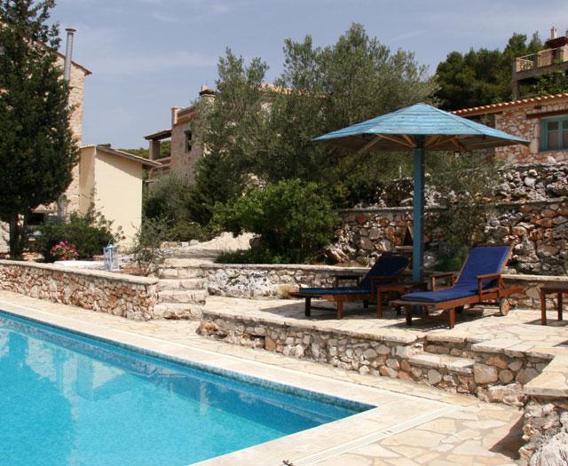Revera Traditional Stone Villas, Apartments & Studios