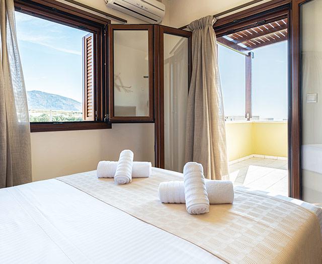 Pearls of Crete