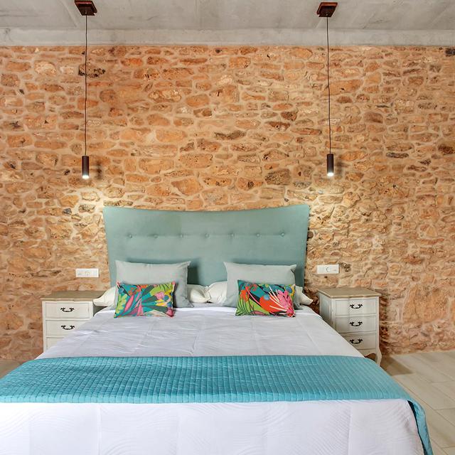 Holiday Home Villa Rural Sajoná with Sea Views, Pool and Wi-Fi