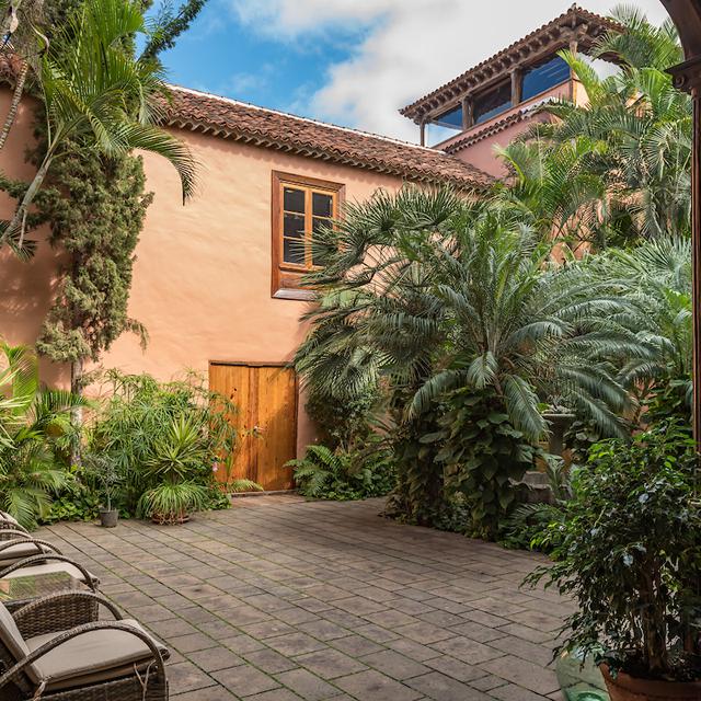 Hotel Livvo La Quinta Roja