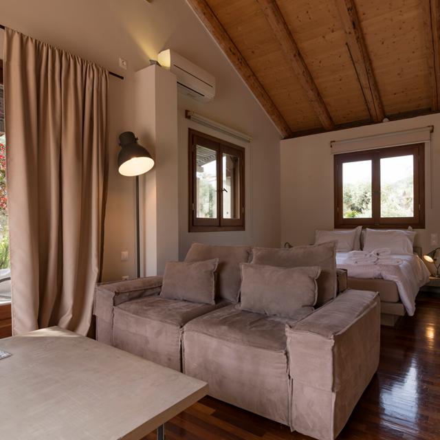 Vertzamo Villa's