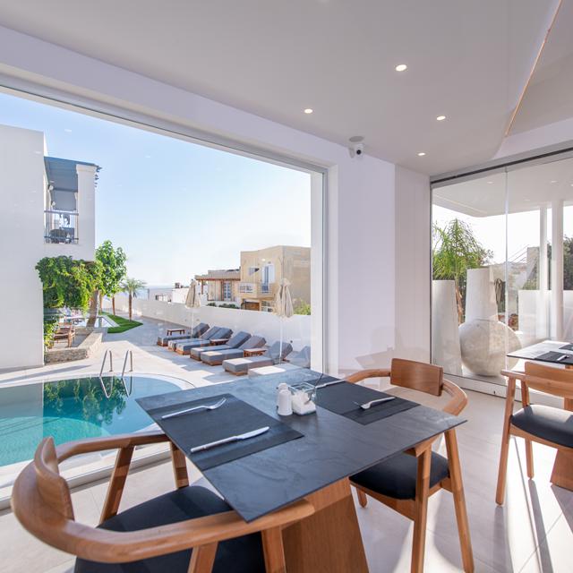 Mika Villas & Suites