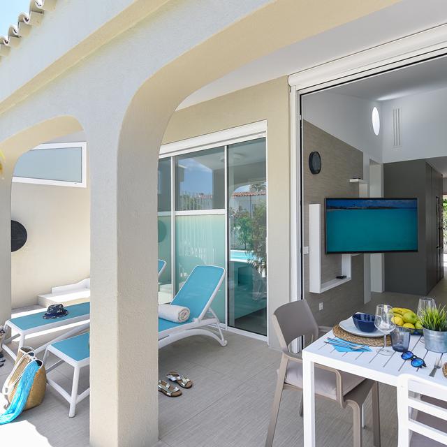 Bungalows New Velsuites