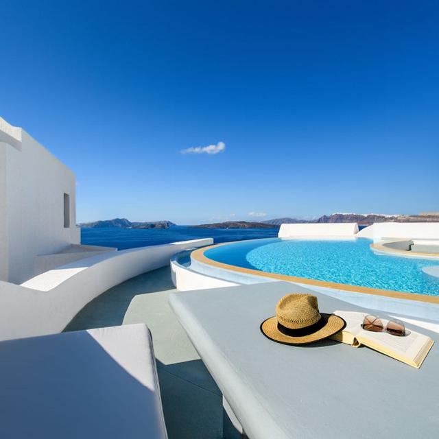 Grand Ambassador Santorini