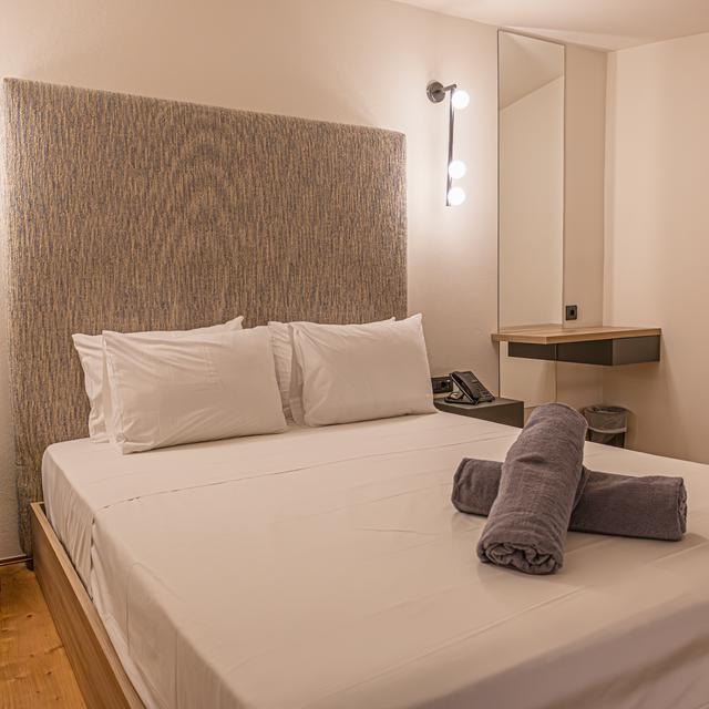 Haraki Luxury Villas