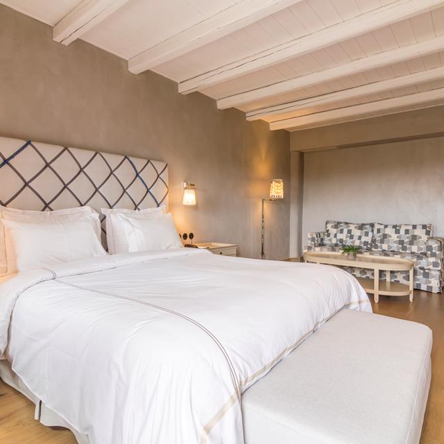 Alistos Hotel