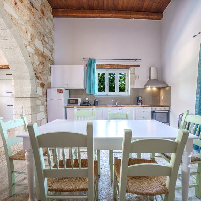 Ellotis Villas