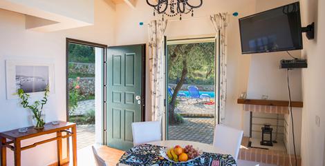 4-kamer villa algemeen met privézwembad (Villa Mare Magico)