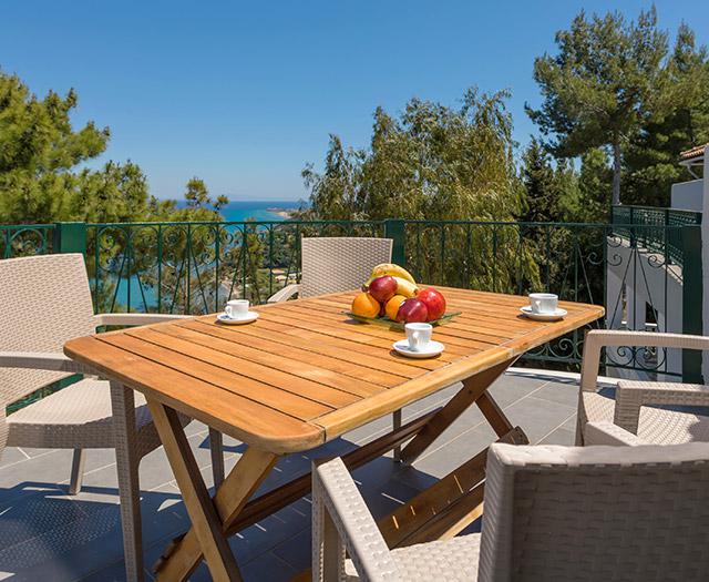Kouros Hill Apartments