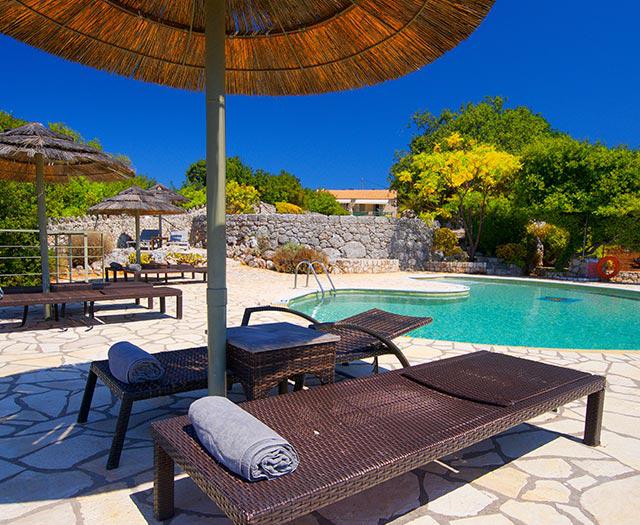 Aloni Cottages