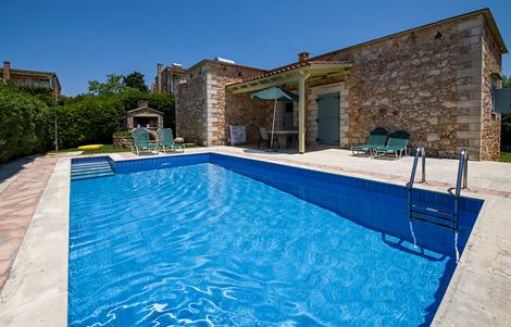 Ellotis Villas